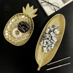 KHAY NHỰA HÌNH LÁ CHUỐI