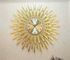 ĐỒNG HỒ TIA VÀNG ĐÍNH ĐÁ