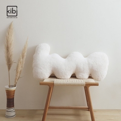 GỐI SOFA WHITE LETTER