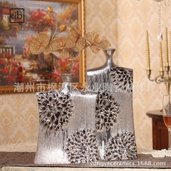 BÌNH GỐM TRÁNG BẠC HOA NỔI BG04