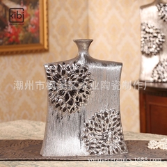 BÌNH GỐM TRÁNG BẠC HOA NỔI BG04