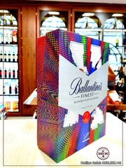 Ballantines Finest Hộp Quà 2023