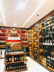 SET QÙA TẾT RƯỢU VANG