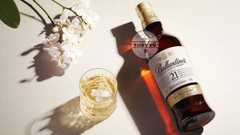 Rượu Ballantines 21 năm