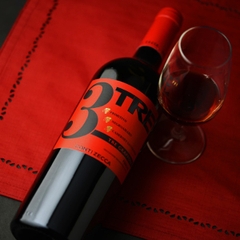 Rượu Vang Ý Conti Zecca Tre Grappoli