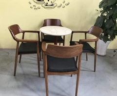 Bàn cafe mango màu óc chó bàn tròn