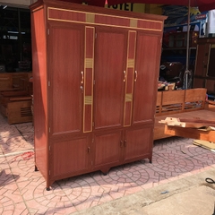 Tủ áo nhôm 3 cánh vân gỗ nâu 1500