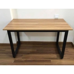 Bàn làm việc mặt gỗ công nghiệp màu vân gỗ vàng chân chữ U