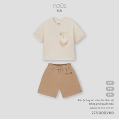 NOUS - Bộ cộc tay áo màu be đính vịt bông phối quần nâu  - Nu Doux - SS25.T2A