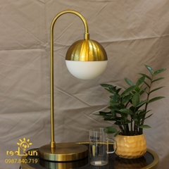 Đèn bàn hiện đại B123