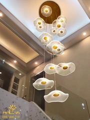 Đèn Thả Trần Lắp Thông Tầng Cầu Thang, Phòng Khách, Bàn Ăn Hình Lá Sen HTK035