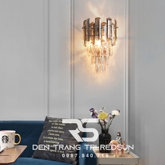 Đèn tường pha lê trang trí phòng khách hiện đại DT1168