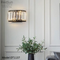 Đèn tường phong cách hiện đại khung đen DT1137