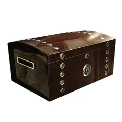 Hộp bảo quản cigar Montgomery Metal Studded Dome Top Humidor - 150 điếu