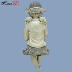 Tượng cô gái ngồi câu cá Nellie