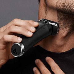 Máy cạo râu Braun Series 9 with Clean and Charge System 9310CC