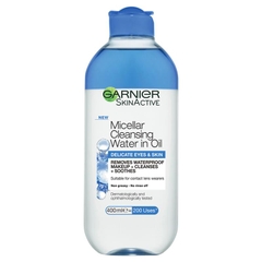 Nước tẩy trang cho mắt và da nhạy cảm Garnier SkinActive Micellar Cleansing Water in Oil Delicate Eyes & Skin