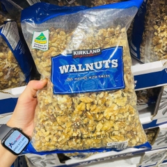 Hạt óc chó cao cấp Kirkland Signature Australian Grown Walnuts 1.36kg