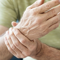 Gel xoa bóp Mentholatum Extra Strength Deep Heat