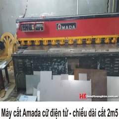 Máy cắt AMADA