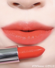 M.A.C Lustreglass Sheer-Shine Lipstick