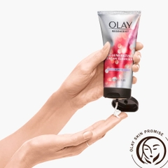 Sữa rửa mặt Olay