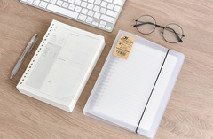 Bìa sổ còng nhựa trong B5 - 26 lỗ (không bao gồm giấy)