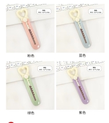 Dao rọc giấy hình trái tim