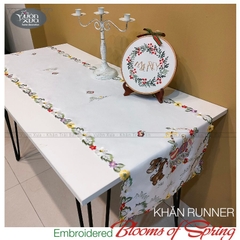 Khăn trải kệ dài, khăn trải tủ thêu hình Chú thỏ & Giỏ Hoa Mùa Xuân