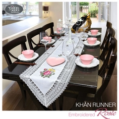 Khăn trải bàn VƯỜN XƯA thêu Hoa Hồng Rosie điểm xuyết Hoa Cỏ Vàng KBR