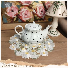 Khăn lót lọ hoa thêu hoa cúc VƯỜN XƯA đường kính 30cm KRLH-E1