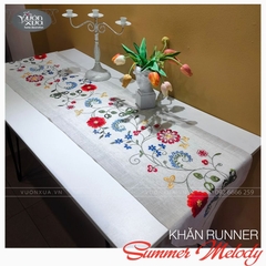 Khăn trải bàn VƯỜN XƯA thêu Bông Hoa Mẫu Đơn Đỏ Ngày Tết KBSM