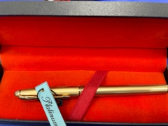 Viết lông bi Platinum Wag 350 vàng