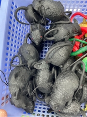 Chuột nhựa trung 019
