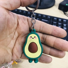 Móc khóa trái bơ