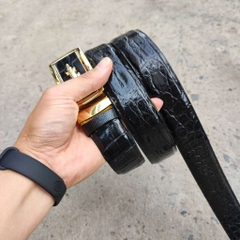 Thắt lưng Cá sấu Bông hông rất Mềm Và Bền TS111V (mặt vàng)