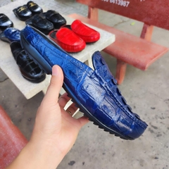 Giày sục nam Vây đuôi cá sấu Navy. Thiết kế đơn giản thanh lịch!