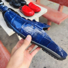 Giày sục nam Vây đuôi cá sấu Navy. Thiết kế đơn giản thanh lịch!