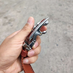 Nịt Da Cá Sấu Gai Liền Đan Viền Thủ Công N33ND1 (mặt bạc)