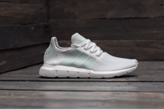 [CG4138] W ADIDAS SWIFT RUN WHITE GREEN