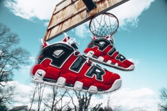 [921948-600] M NIKE AIR UPTEMPO BULLS HOOP