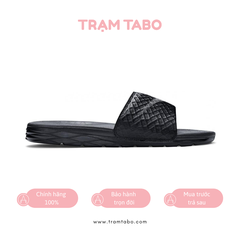 [705474-091] M NIKE BENASSI SOLARSOFT ALL BLACK