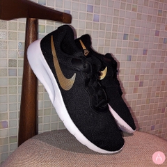 [818381-016] K NIKE TAN JUN BLACK GOLD