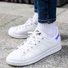 [AQ6272] K ADIDAS STAN SMITH HOLOGRAM