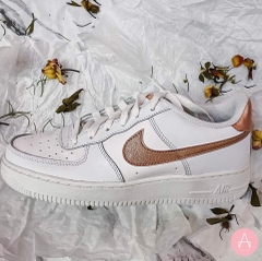 [314219-129] K NIKE AIR FORCE 1 ROSE GOLD