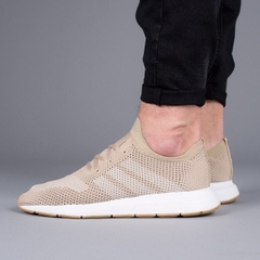[CQ2890] M ADIDAS SWIFT RUN TAN PK