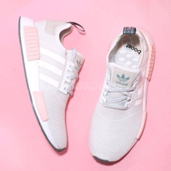 [D97232] W ADIDAS NMD R1 GREY PINKY