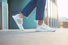 [B37650] W ADIDAS NMD R1 WHITE GOLD