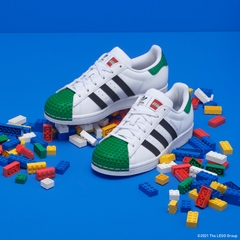 [H03957] W ADIDAS SUPERSTAR J x LEGO 