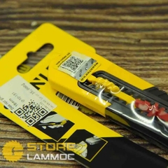 Dao rọc giấy 18mm cán nhựa cao cấp Stanley 0-10-151